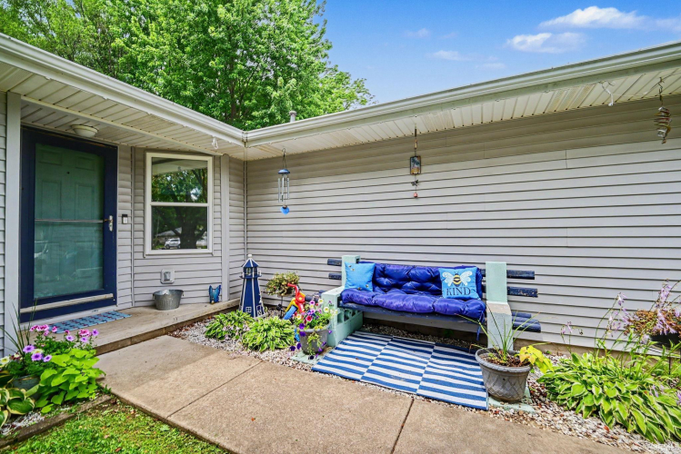 Listing Image 23