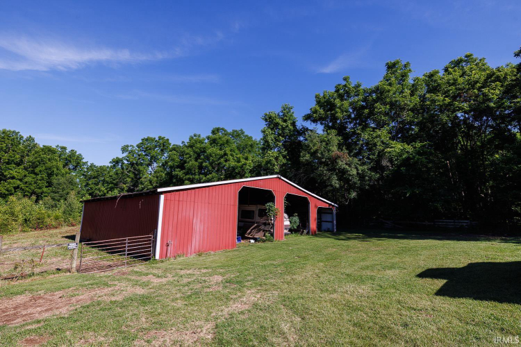 Listing Image 12