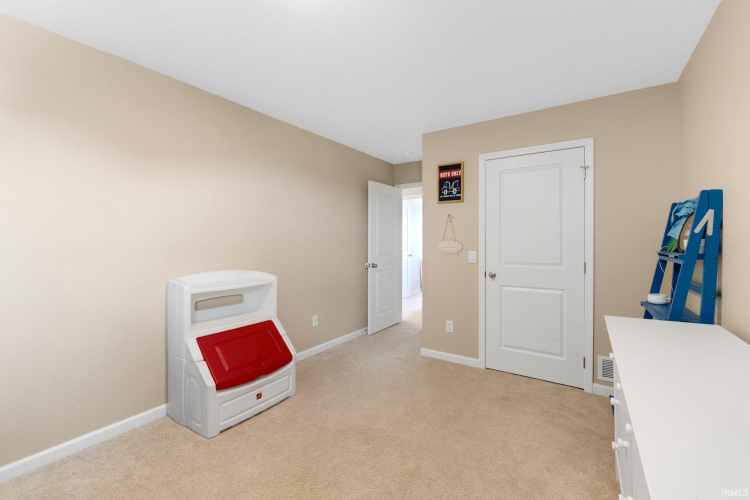 Listing Image 30