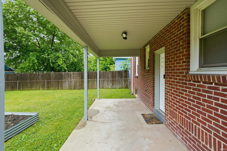 Listing Image 33