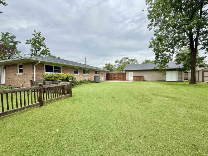 Listing Image 25