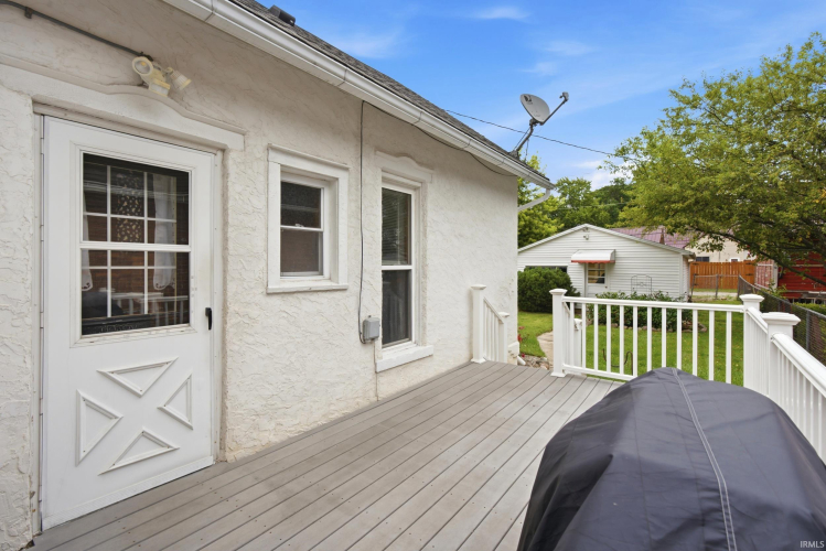 Listing Image 23