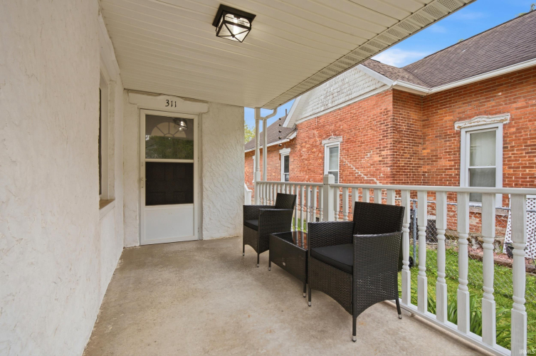 Listing Image 5