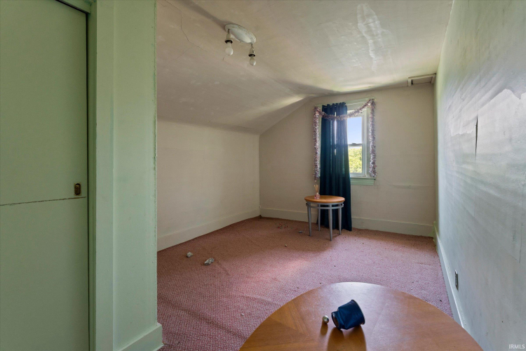 Listing Image 24