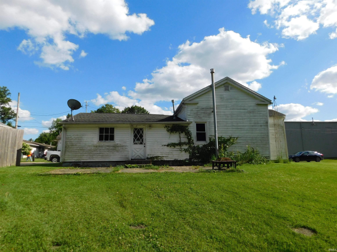 Listing Image 6
