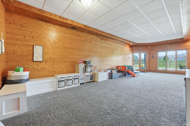 Listing Image 48