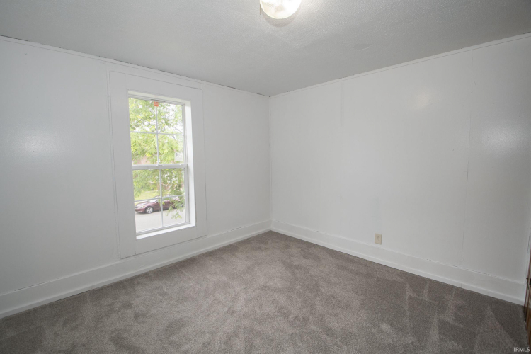 Listing Image 30