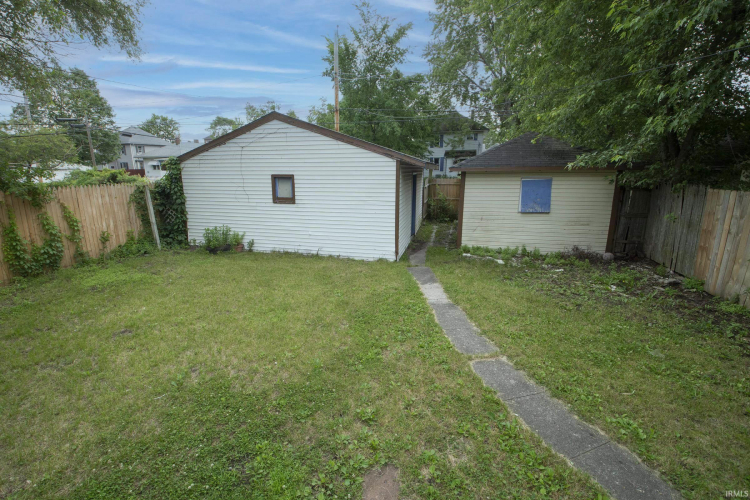 Listing Image 34