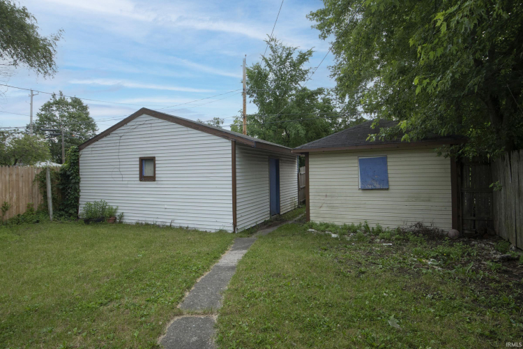 Listing Image 37