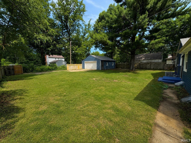 Listing Image 24