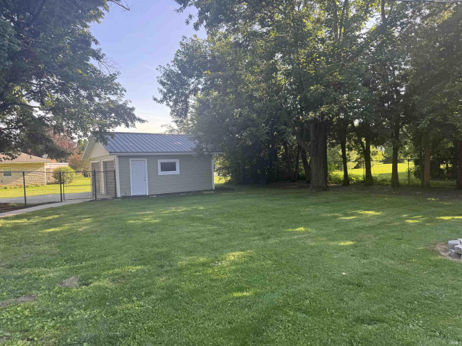 Listing Image 27