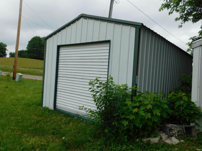 Listing Image 16