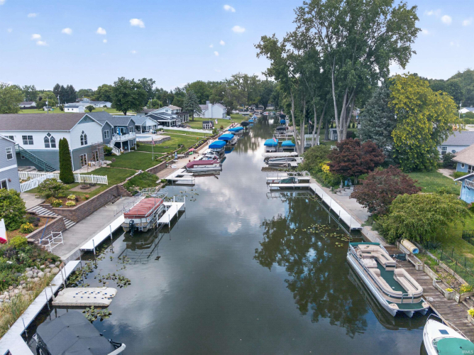 Listing Image 50