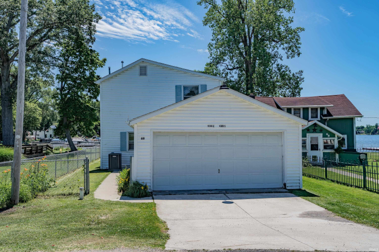 Listing Image 17