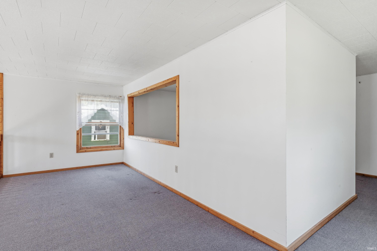 Listing Image 37