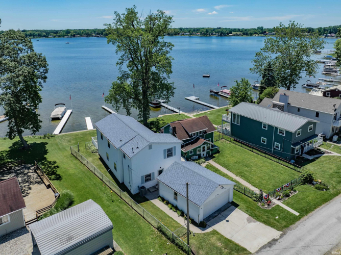 Listing Image 8