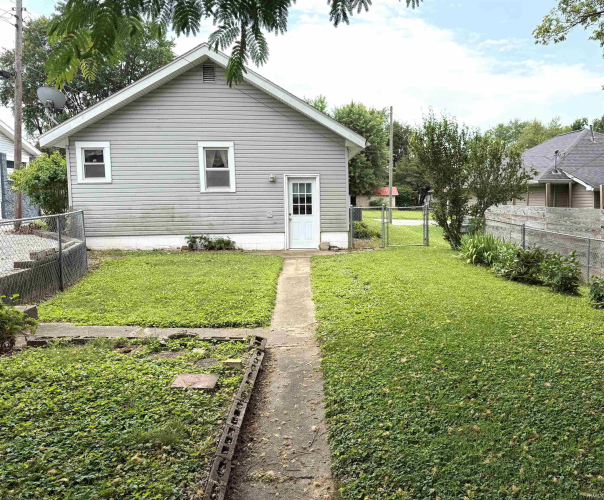 Listing Image 18