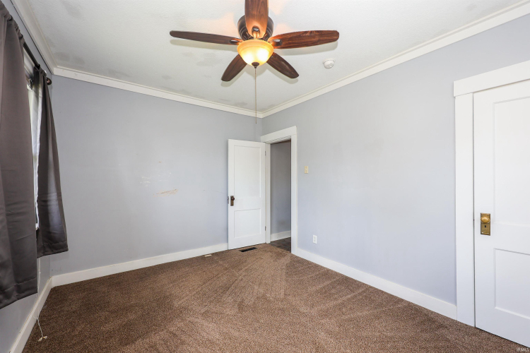Listing Image 28