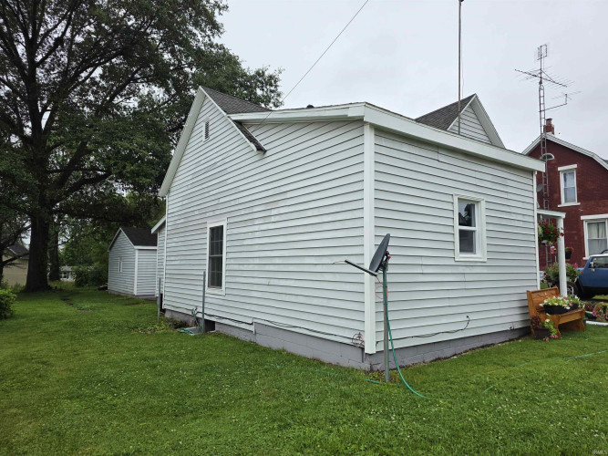 Listing Image 49