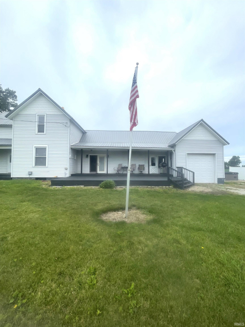Listing Image 4