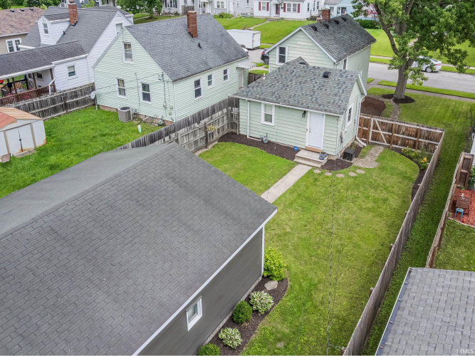 Listing Image 18