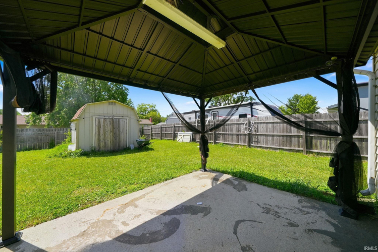 Listing Image 32