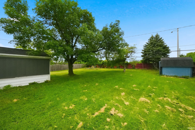 Listing Image 24