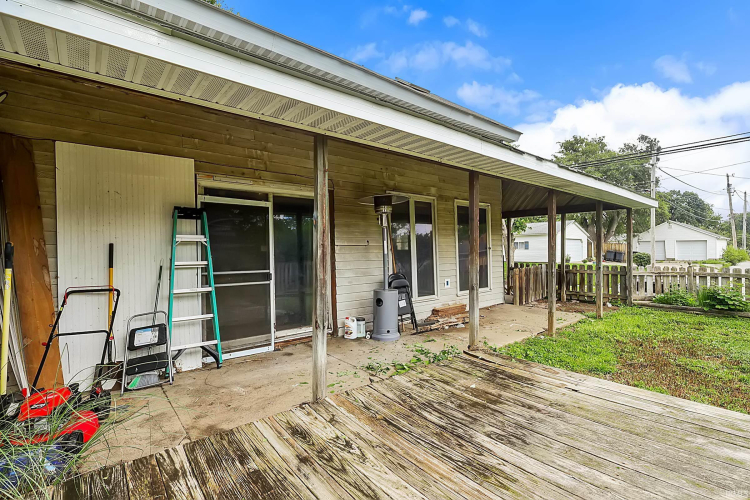 Listing Image 18