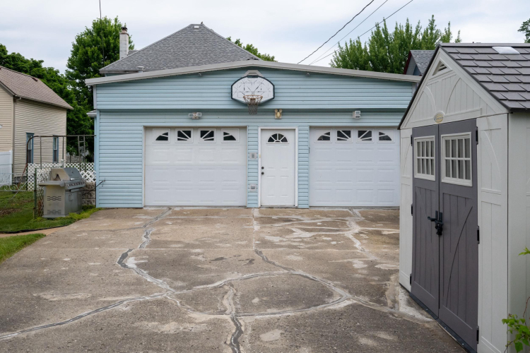Listing Image 23