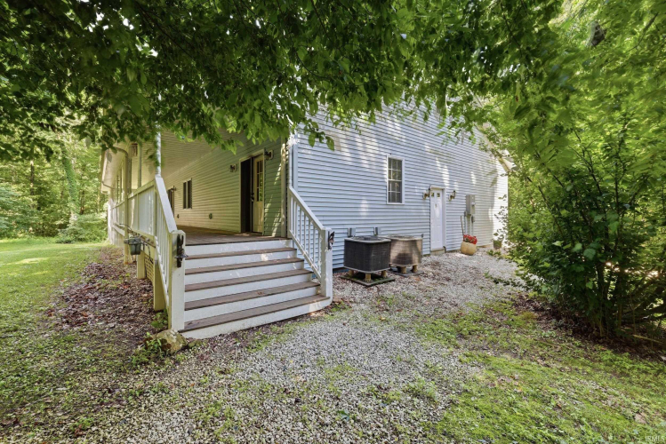 Listing Image 41