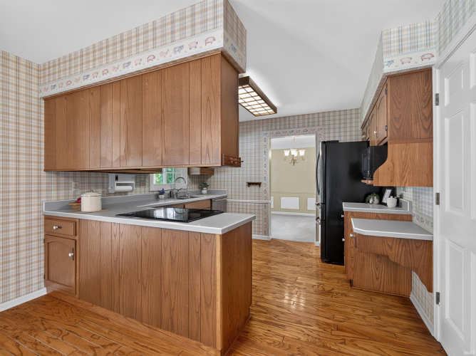 Listing Image 13