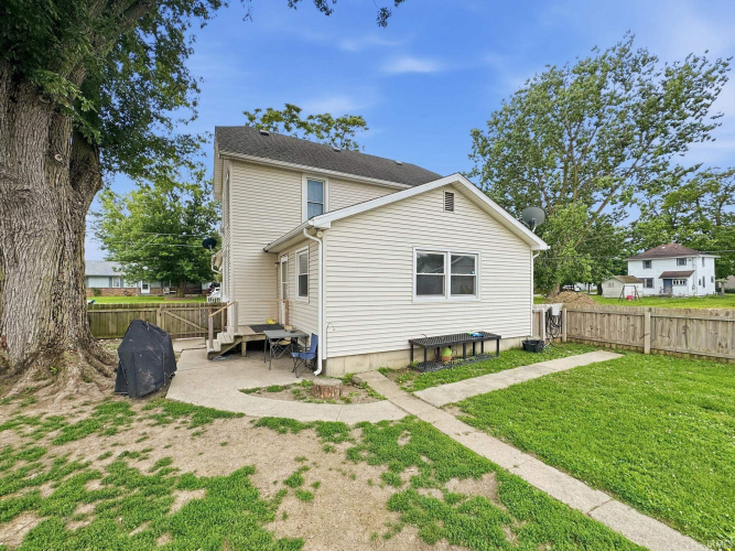 Listing Image 24