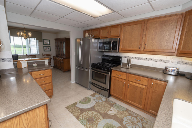 Listing Image 15