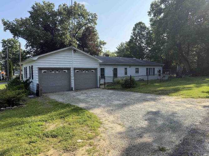 Listing Image 16