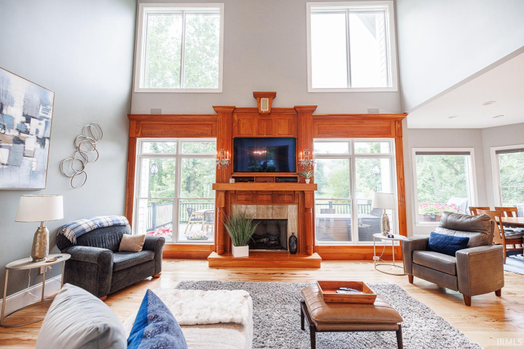 Listing Image 15