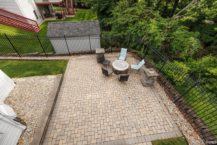 Listing Image 10