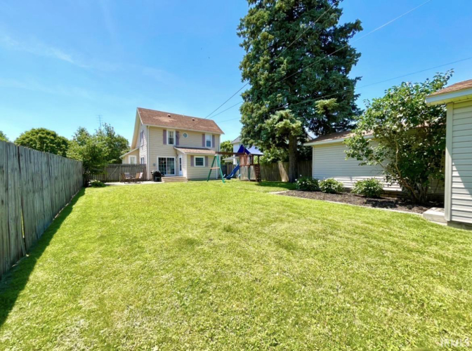 Listing Image 19