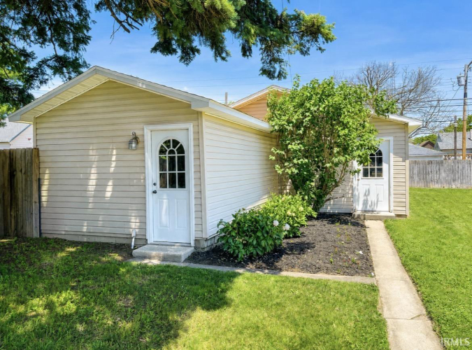 Listing Image 21