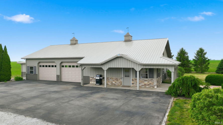 Listing Image 41