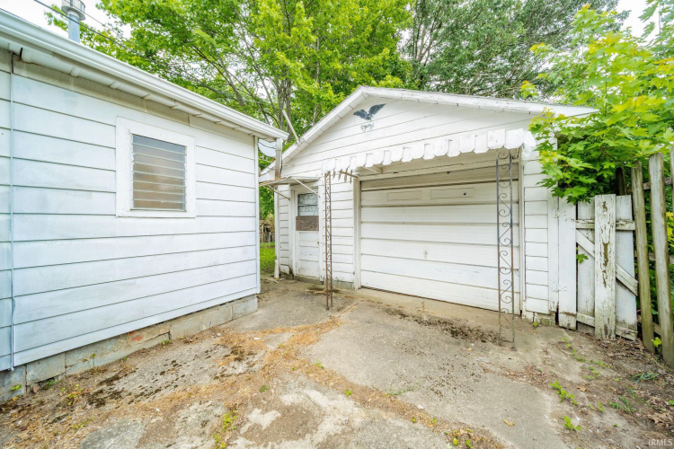 Listing Image 22