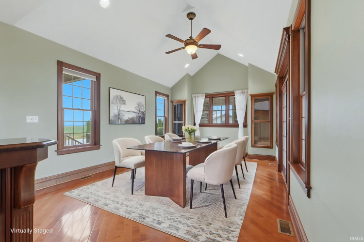 Listing Image 13