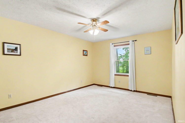 Listing Image 30