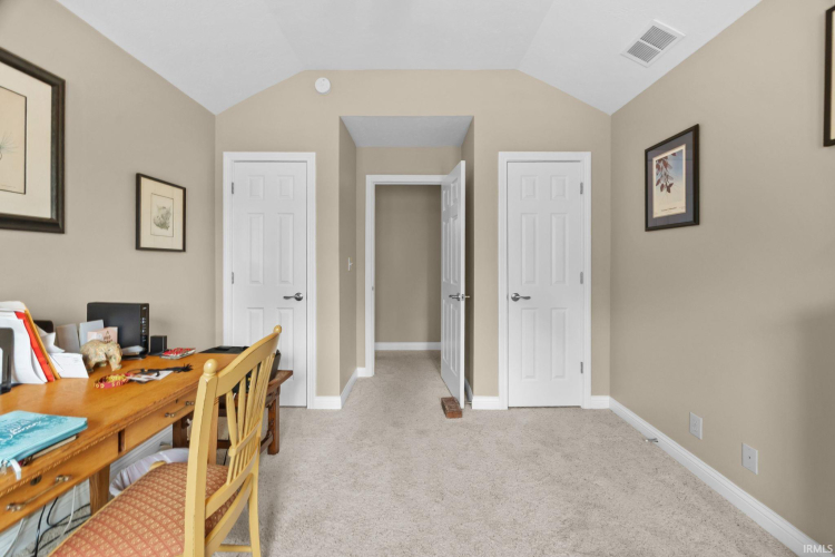 Listing Image 27