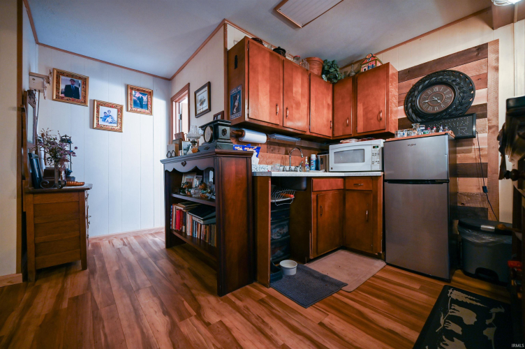 Listing Image 23