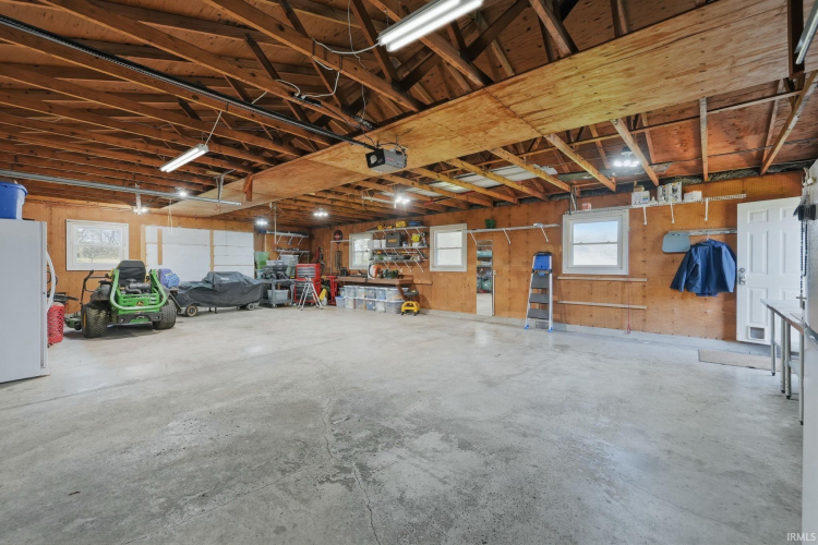 Listing Image 26