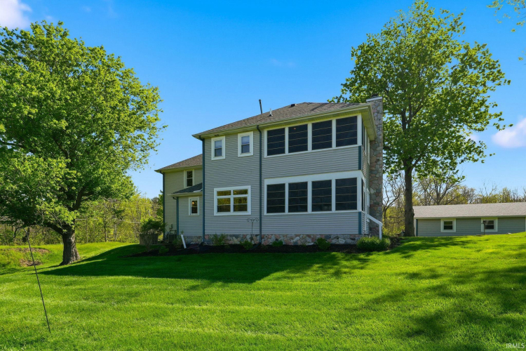 Listing Image 27
