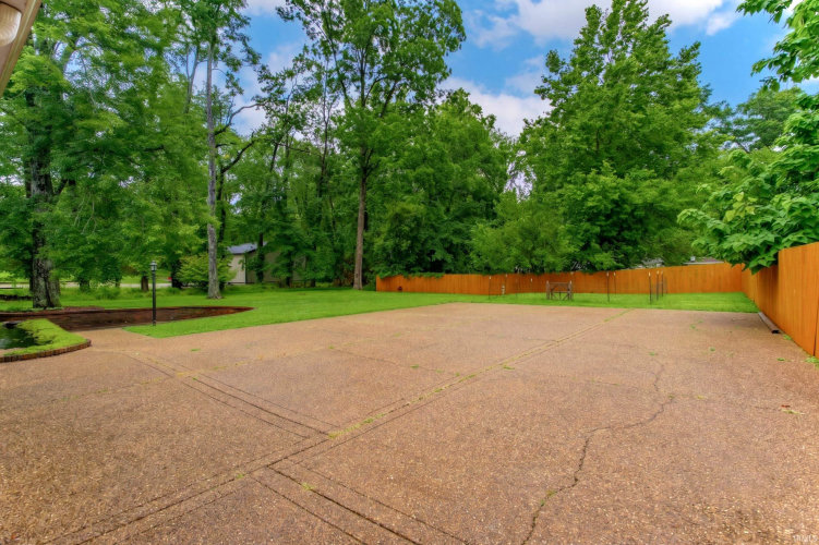 Listing Image 27