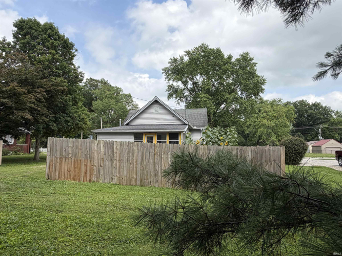 Listing Image 19