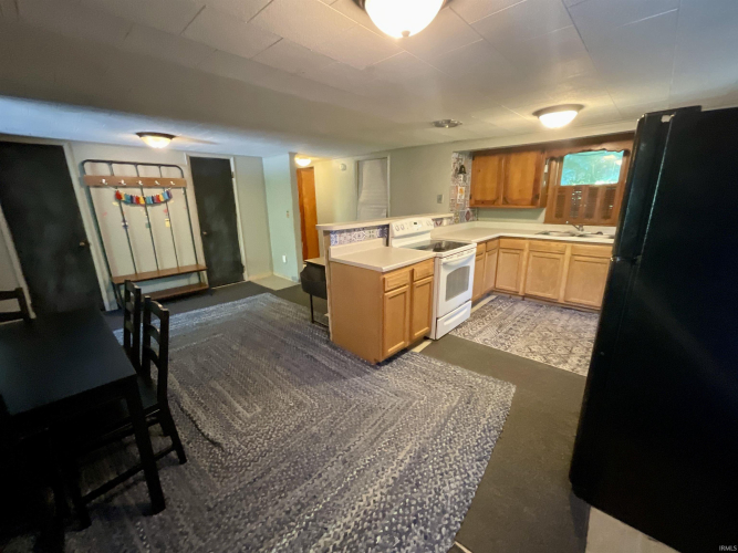 Listing Image 14