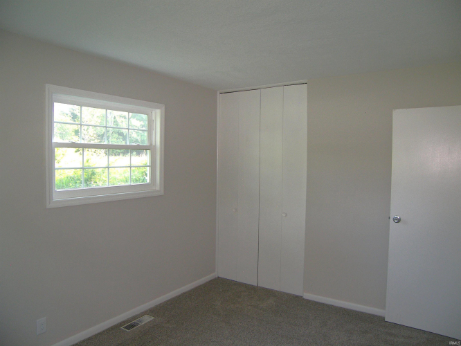 Listing Image 26